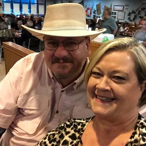 Meet your Posher, Lynda